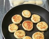 Foto langkah ke 4 dari resep Pia Basah (pakai teflon).
