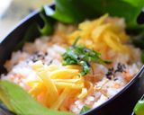 A picture of step 8 of A Local Flavor of Gifu Magnolia Leaf Miso Pork Bento.