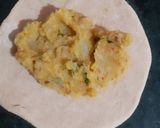 A picture of step 9 of Aloo ki kachori.