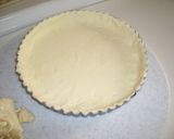 A picture of step 5 of Simple Home-Made Quiche without Heavy Cream.