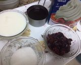 A picture of step 6 of Cherry ice cream.