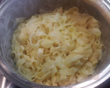 Foto del paso 5 de la receta: Tagliatelle con salsa de queso