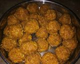 A picture of step 5 of Bengali style coconut laddu.
