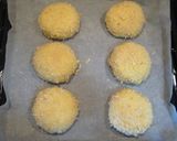 A picture of step 11 of Small Baked Curry Bread.