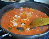 A picture of step 4 of Delicious Pasta with Tomatoes and Tuna.