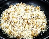 Foto del paso 4 de la receta: Risotto de champiñones y parmesano
