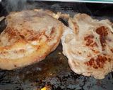 Foto del paso 2 de la receta: Bife con croute de hierbas