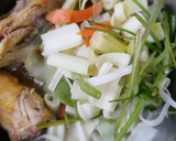 Foto del paso 2 de la receta: Concentrado casero de verduras y pollo