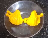 A picture of step 4 of Coconut & Chocolate Modak.