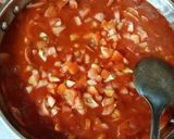 A picture of step 2 of W.GaL Simple Penne in Pasta Sauce.