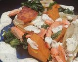 A picture of step 6 of Salmon, squash and kale with lemon and dill yoghurt sauce.