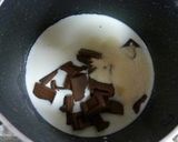 A picture of step 2 of Fluffy Chocolate Bavarois.