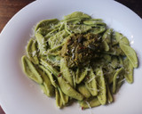 Foto del paso 2 de la receta: Pasta hojas de olivo con pesto genovés y semillas