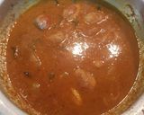 A picture of step 8 of Kathirikai puli Kulzhambu Tangy brinjal curry.