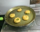 A picture of step 9 of Aloo Tikki.