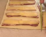 Foto del paso 2 de la receta: Rulos de bacon con queso