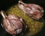 A picture of step 3 of Pork hock with in season asparagus sauce.