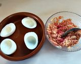 Foto del paso 1 de la receta Huevos rellenos con bechamel