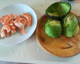 Foto del paso 1 de la receta: Ensaladilla de aguacate y langostinos