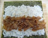 A picture of step 5 of Satisfying Pork Belly Hand-Rolled Sushi.