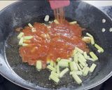 Foto del paso 2 de la receta: Arroz con pescado y calabacín