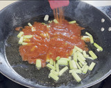 Foto del paso 2 de la receta: Arroz con pescado y calabacín