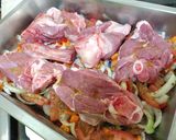 Foto del paso 2 de la receta: Cordero braseado al horno