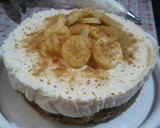 A picture of step 3 of Banofee Cake using Pancake Mix.