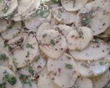A picture of step 2 of Baked cheesey potato.