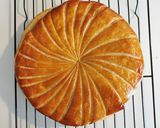 Une image de l'étape 14 de Galette à la crème d'amande chocolat.