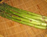 A picture of step 1 of An Easy Way to Parboil Asparagus.