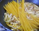 A picture of step 4 of For Lunch Rich & Delicious Soup Pasta.