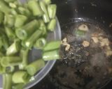 फ्रेंच बीन्स और आलू की सूखी सब्जी (French beans aur aloo ki sookhi sabzi recipe in Hindi) रेसिपी चरण 3 फोटो