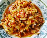 Foto langkah ke 4 dari resep Tumis Kol Ikan Teri.