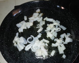 Foto del paso 2 de la receta: Fideuá de marisco