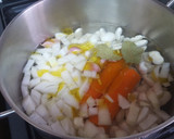 Foto del paso 4 de la receta: Fabes con calamar de potera ricas y fáciles de la brigada espartana