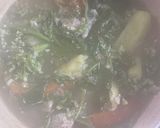 รูปขั้นตอนการทำที่ 2 ของ แกงผักปลังแหนมหมู🧄🌿🍅