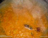 A picture of step 3 of Spicy banana curry.