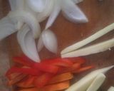 Foto del paso 1 de la receta: Verduras con Pollo en Wok