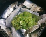 A picture of step 2 of Fish With Bamboo Shoots.