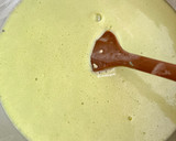 Foto langkah ke 8 dari resep Kue Pukis Pandan Keju Empuk Menul.