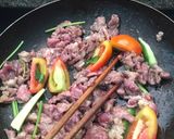 Hình bước làm 3 của món Thịt bò xào chua ngọt