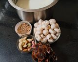 A picture of step 1 of Makhana Milk.