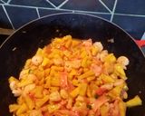 A picture of step 4 of Pineapple and Ginger Prawn.