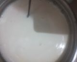 Foto langkah ke 3 dari resep Milky Minty Candlestick Ice.