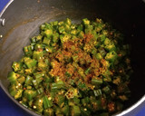 *வெண்டைக்காய் பொடிக் கறி*(vendaikkai podi curry recipe in tamil) ரெசிபி ஸ்டேப் 5 புகைப்படம்
