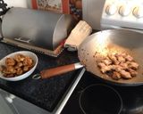 A picture of step 3 of Honey Chicken Stir-fry.