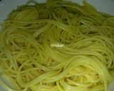 Foto langkah ke 1 dari resep Resep spaghetti creamy mushroom pasta 🍄.