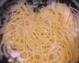 Foto langkah ke 2 dari resep Spaghetti Carbonara Creamer.