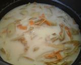 A picture of step 7 of Irmgards Appeeling Soup.